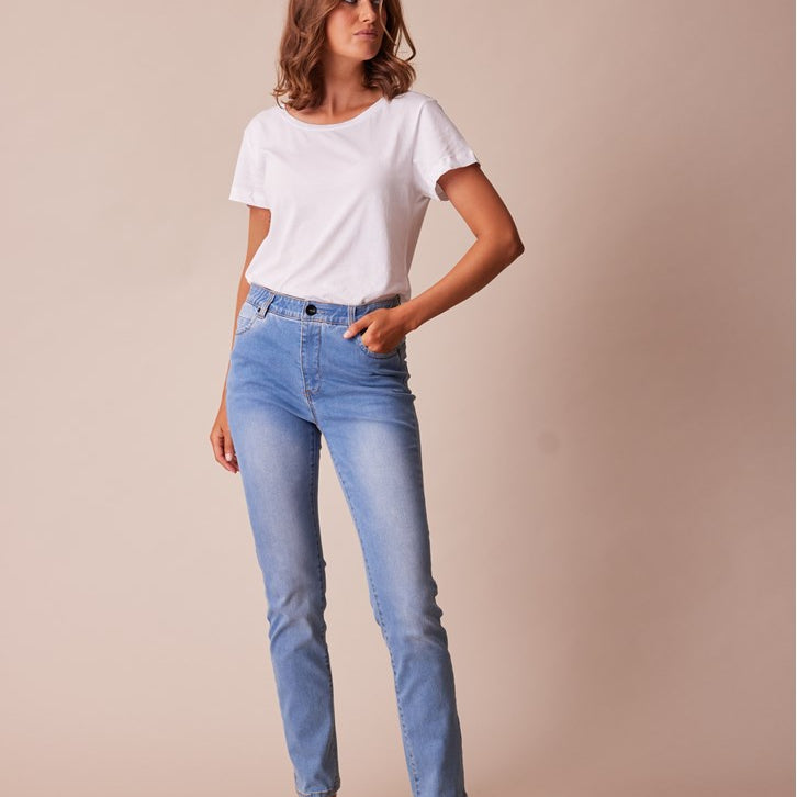 Rome Jean by Lania The Label in Distress  front view