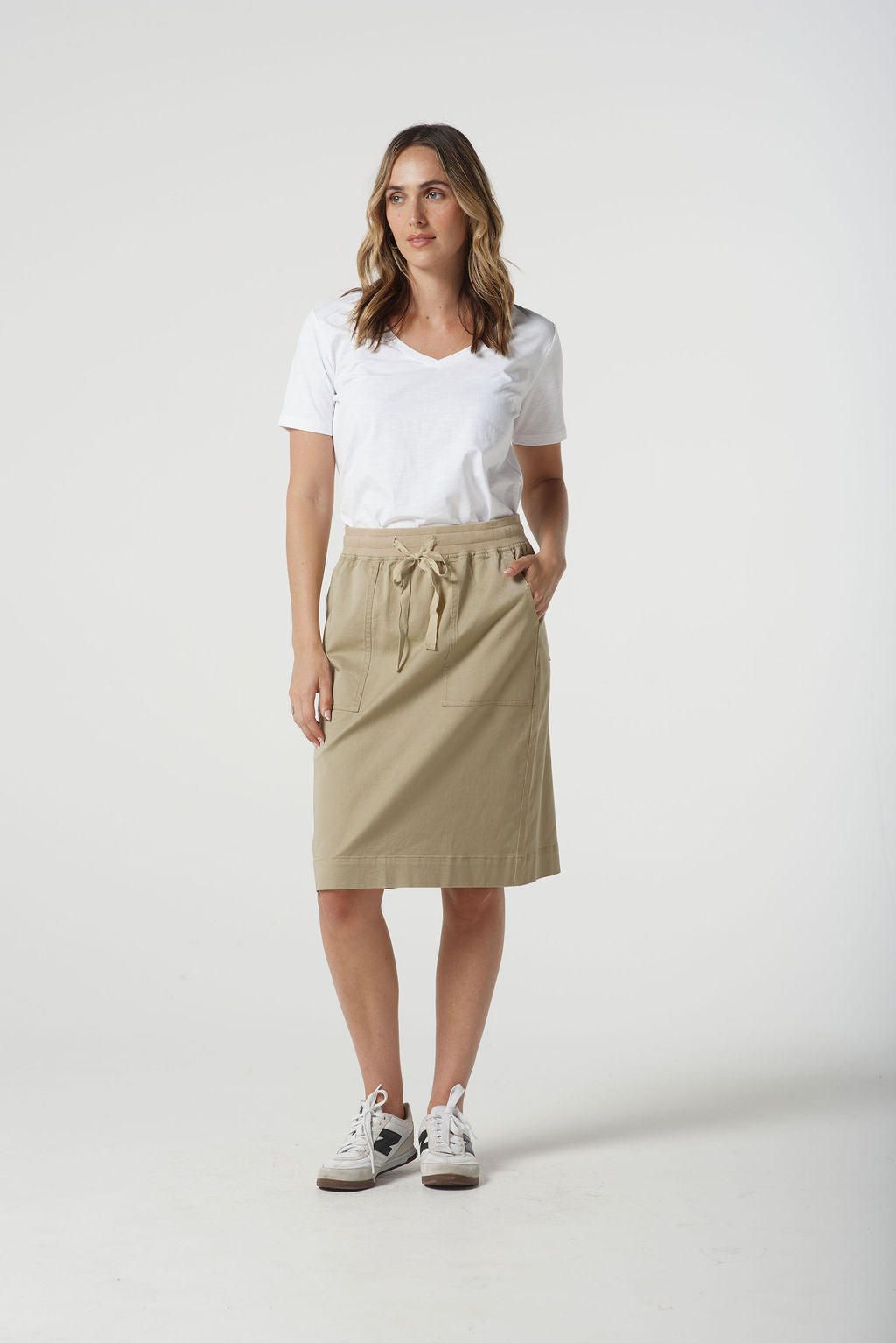 V Neck Tee Stud