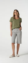 Sage cotton  t-shirt and light gray shorts 