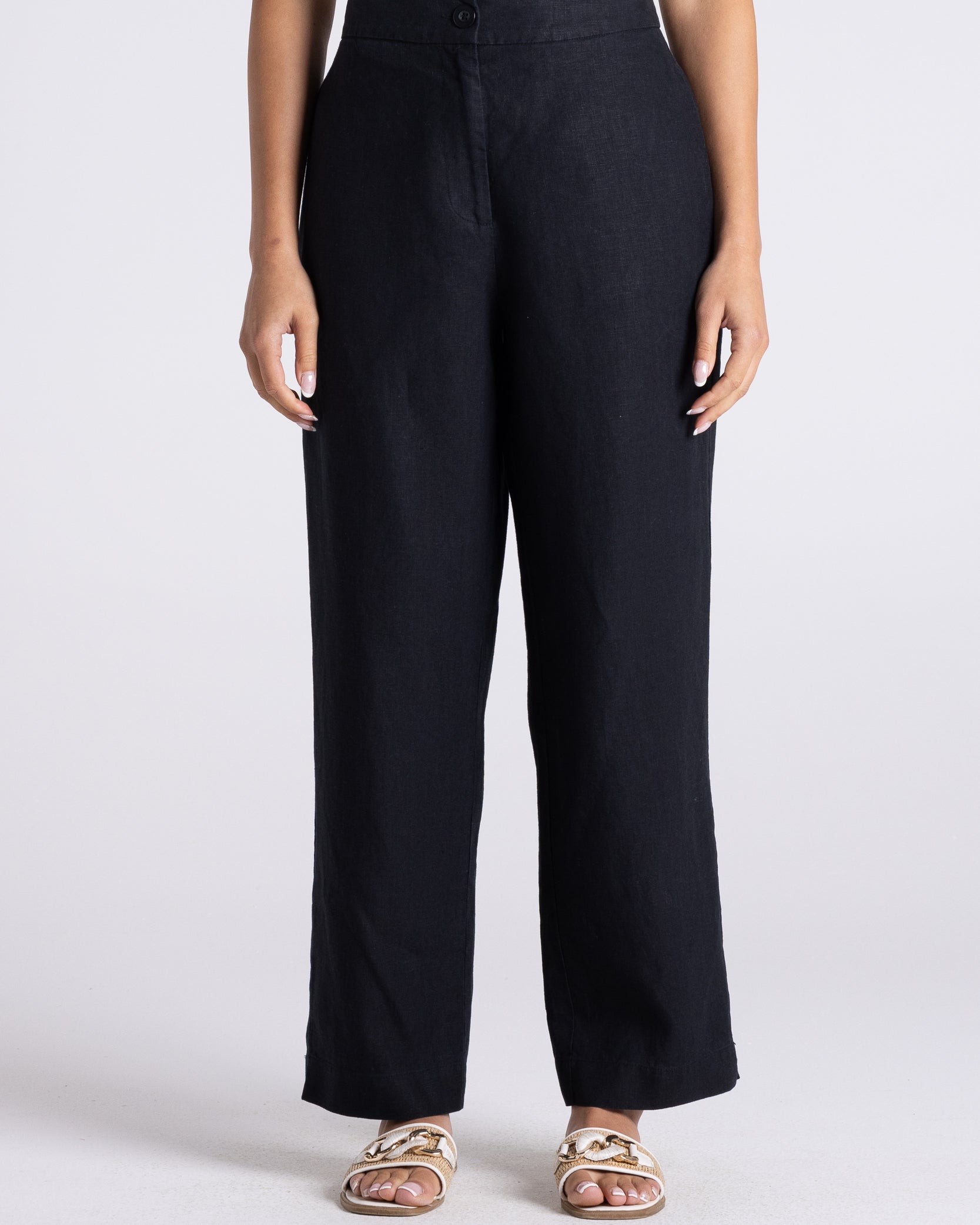 Luna 7/8 Linen Pant by Two-Ts in Black - front view