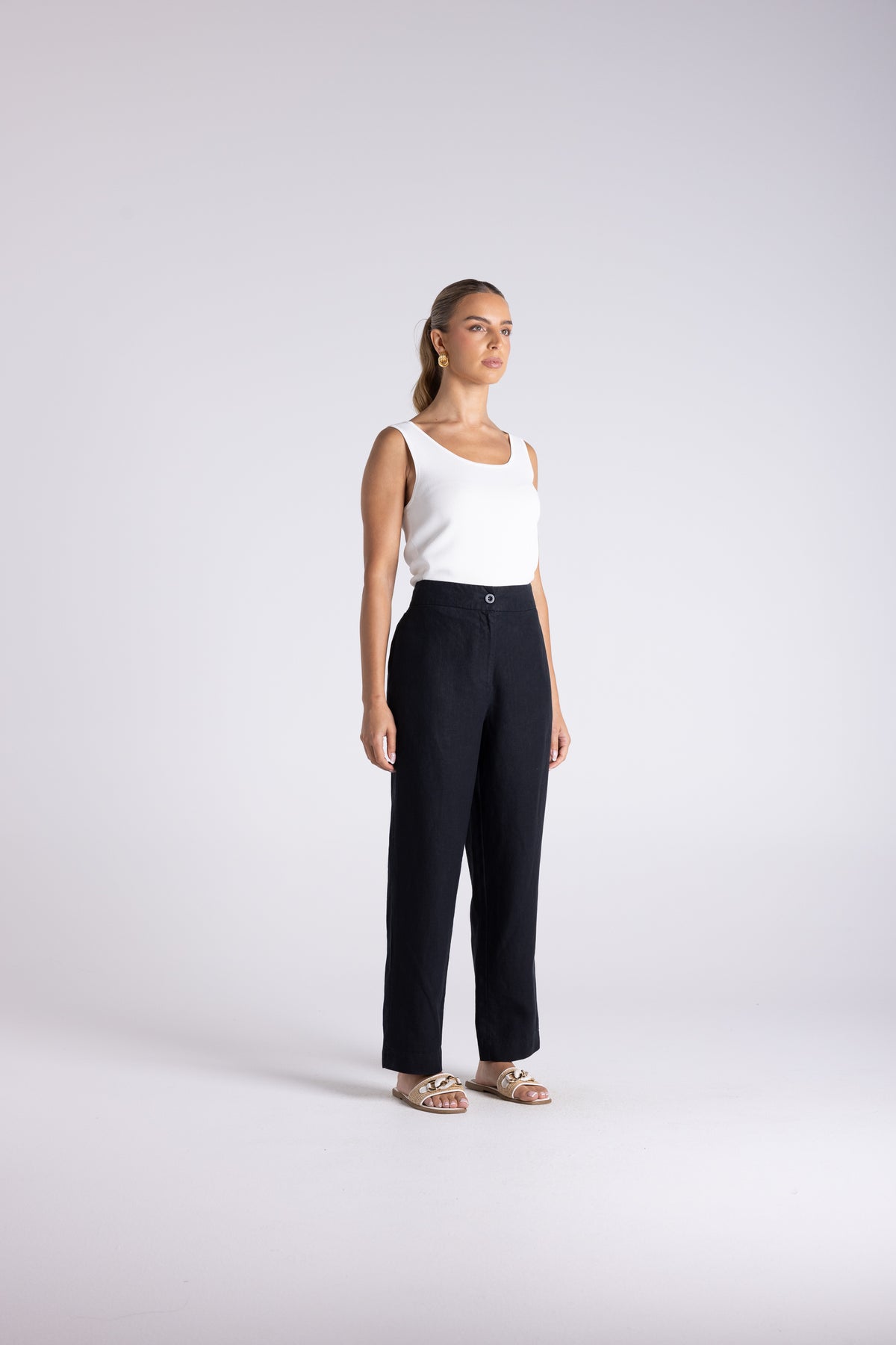 Luna 7/8 Linen Pant by Two-Ts in Black - front view