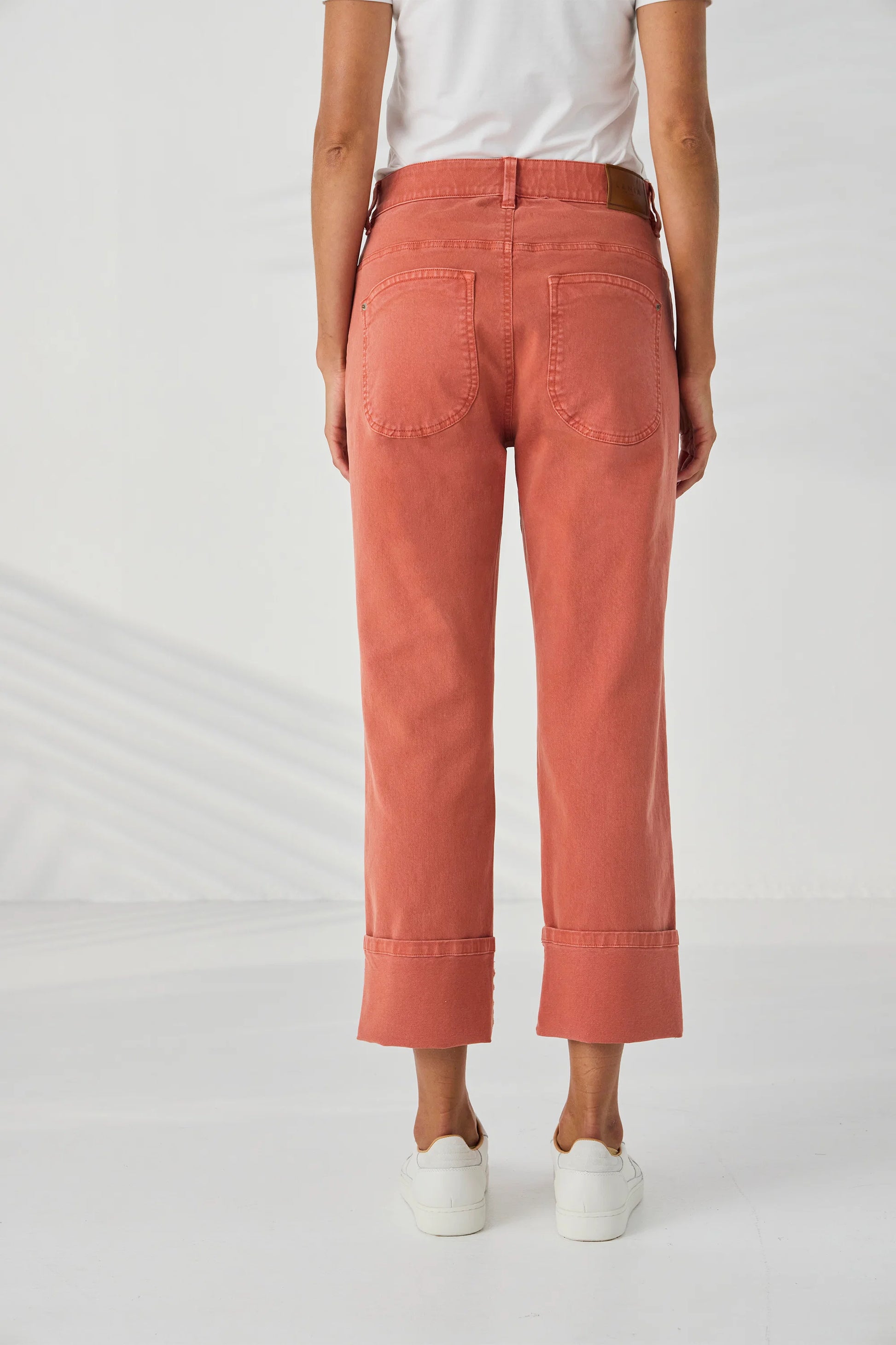 Avalon Jean