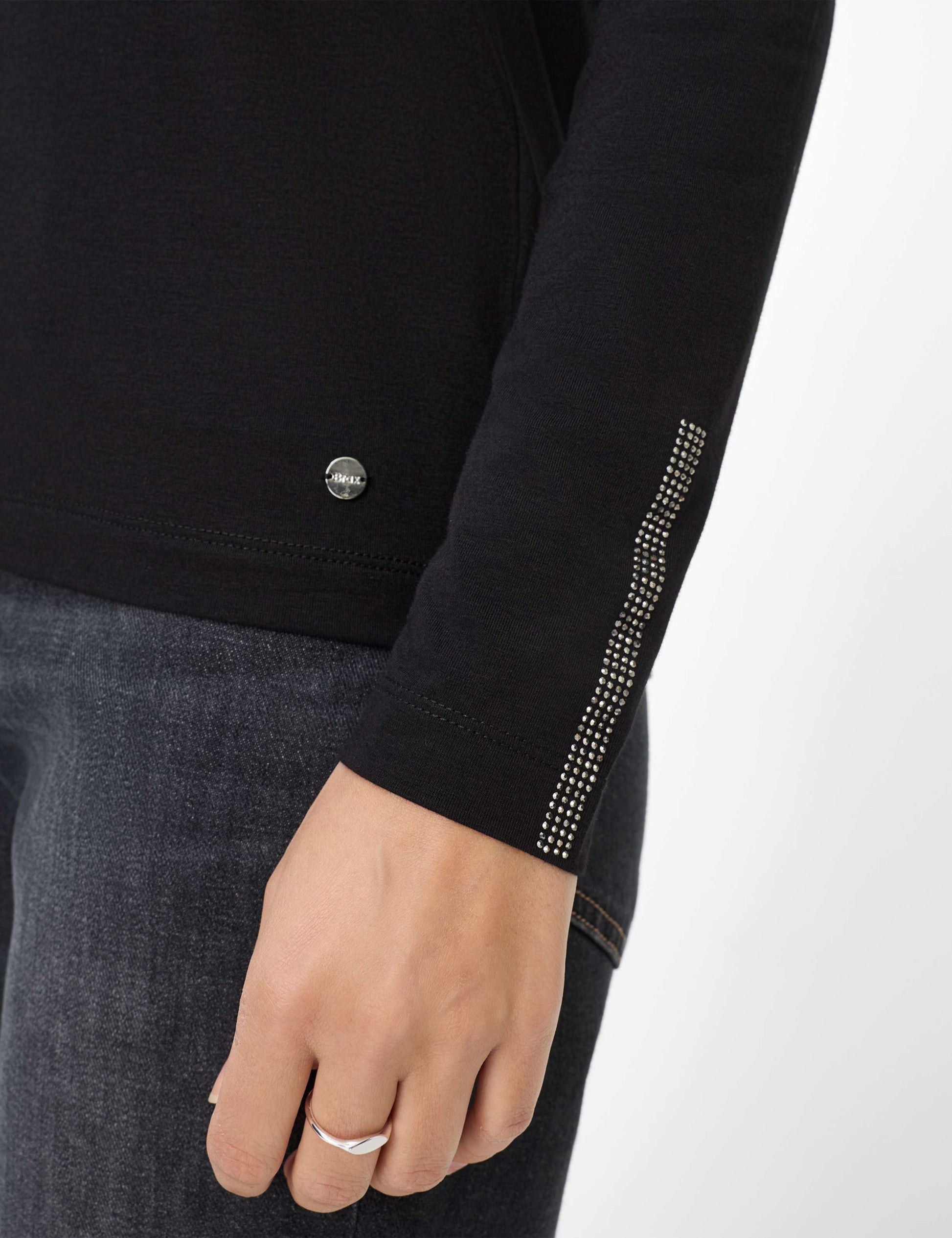Carina L Turtle Neck