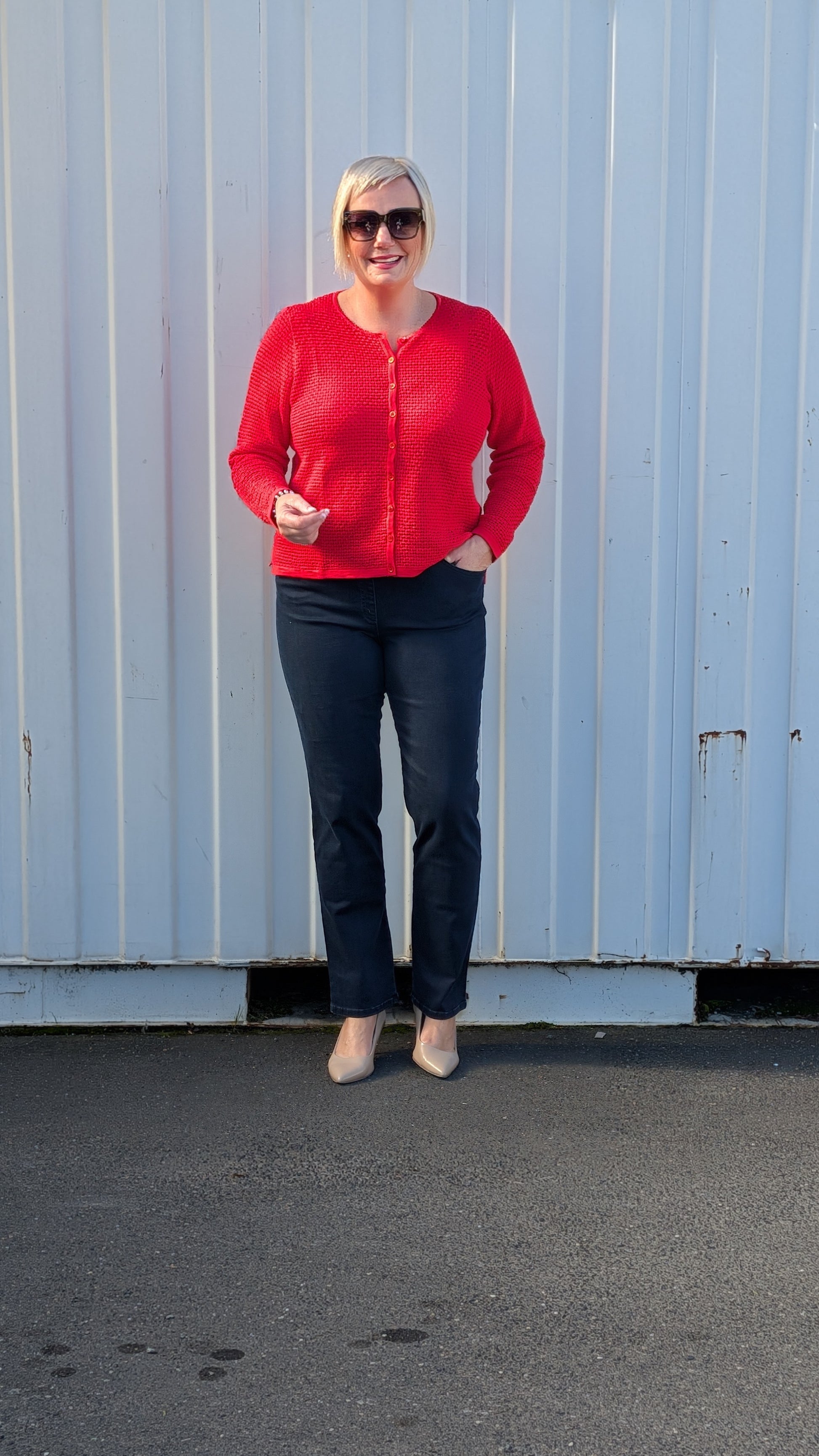 Weiss Cardi Red