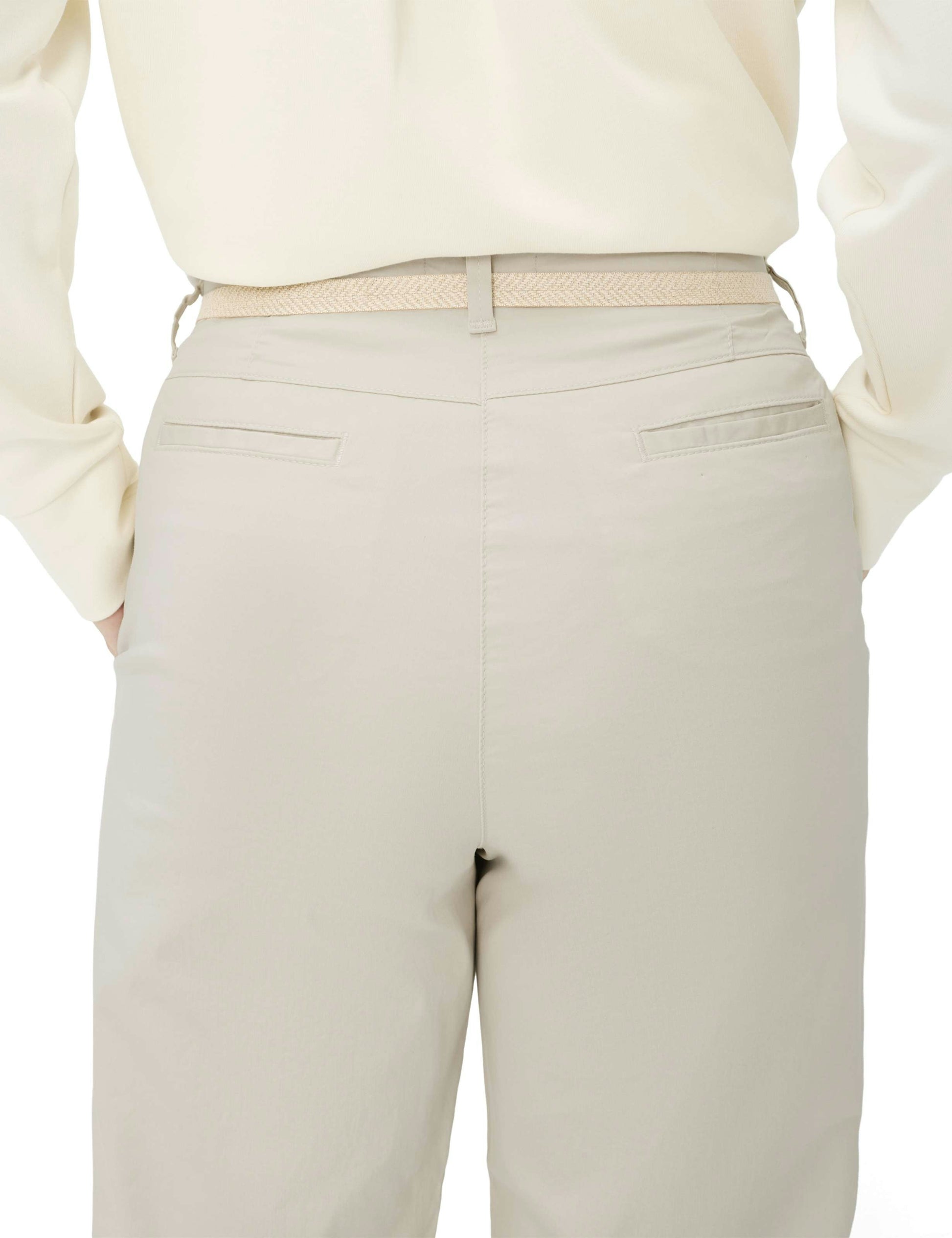 Carrie  Pant