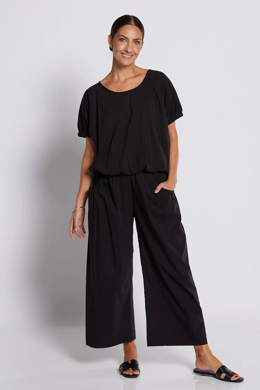 7/8 wide pocketed pant