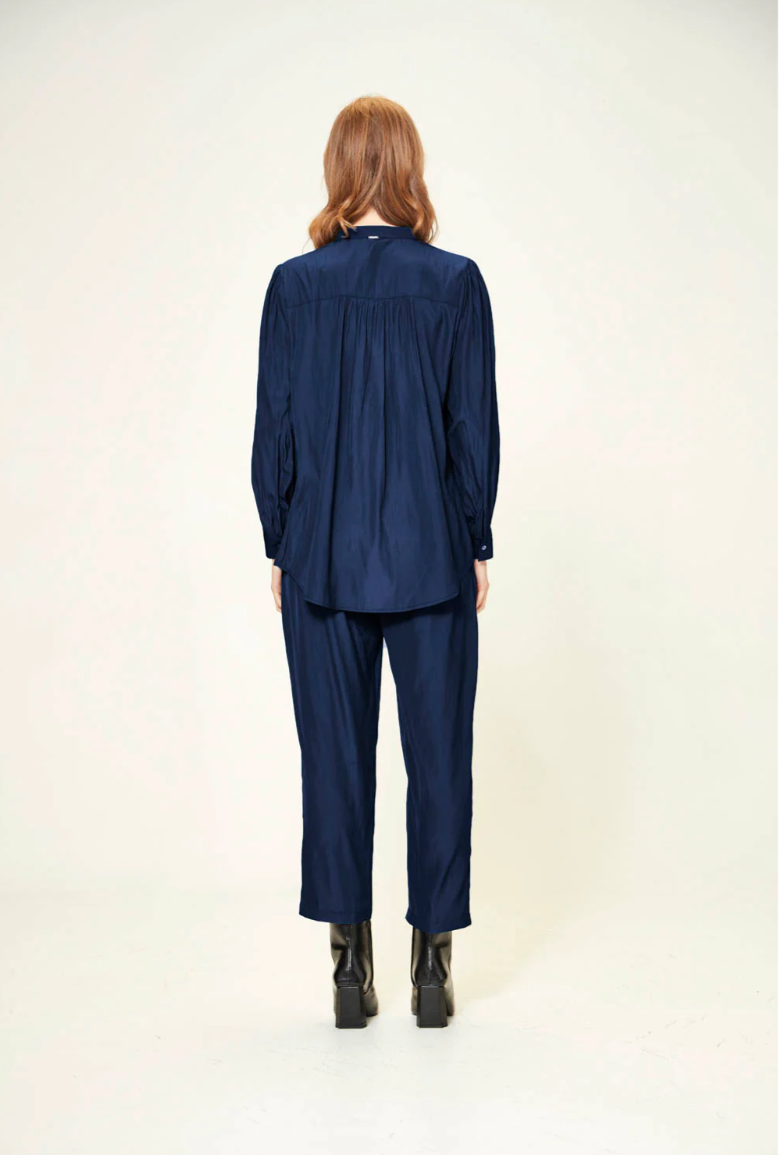 Surrey Pant, Glide by Verge.