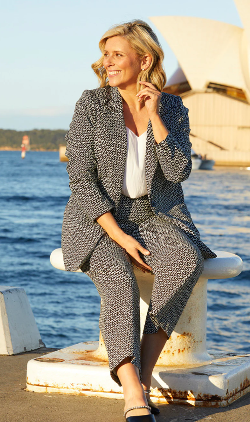 EQUATION BENGALINE BLAZER