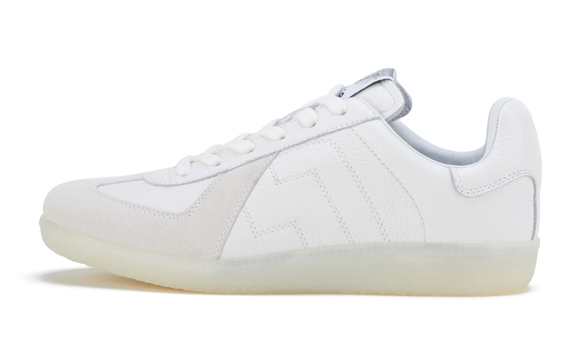 Pace All White