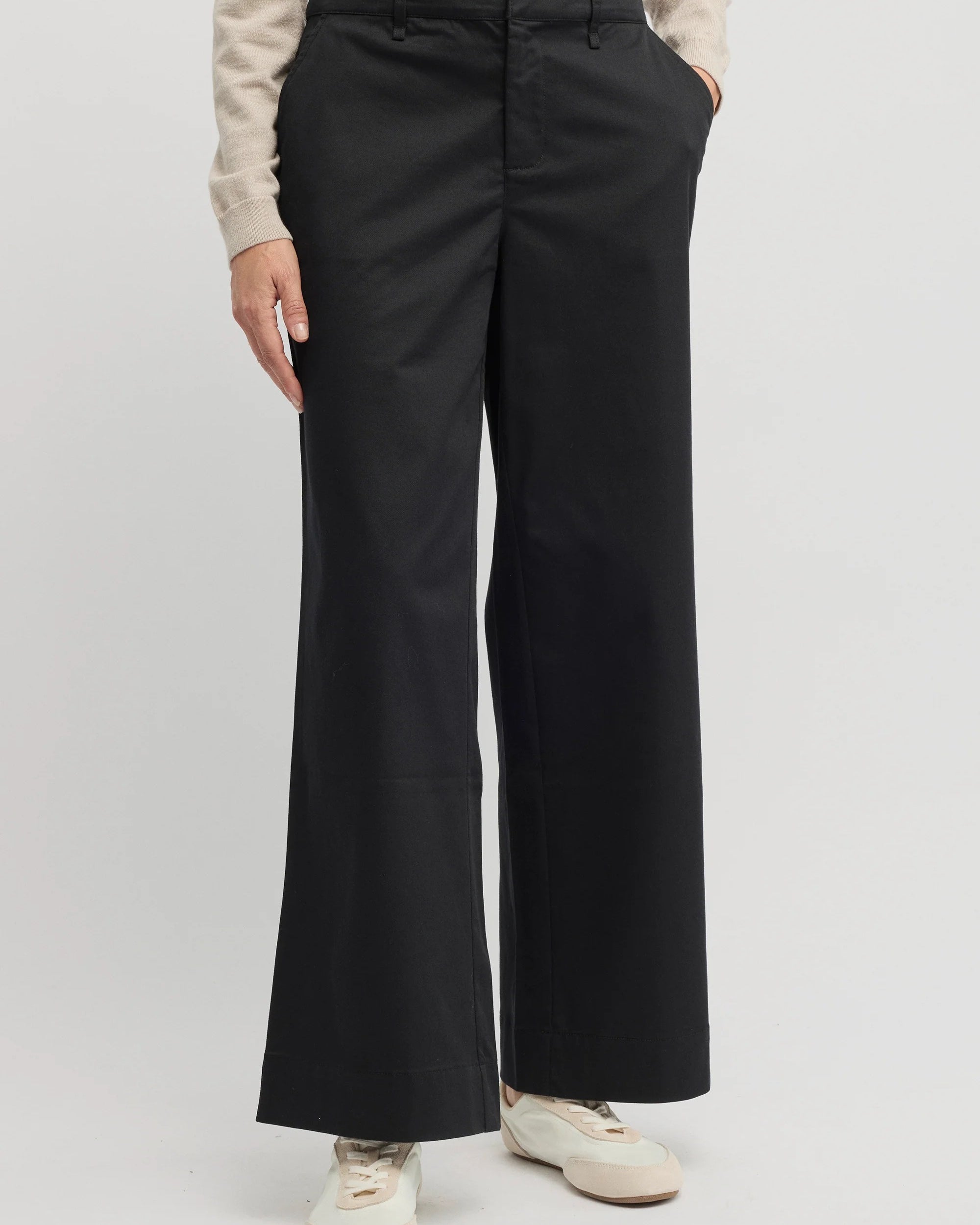 Nova Wide Leg Chino