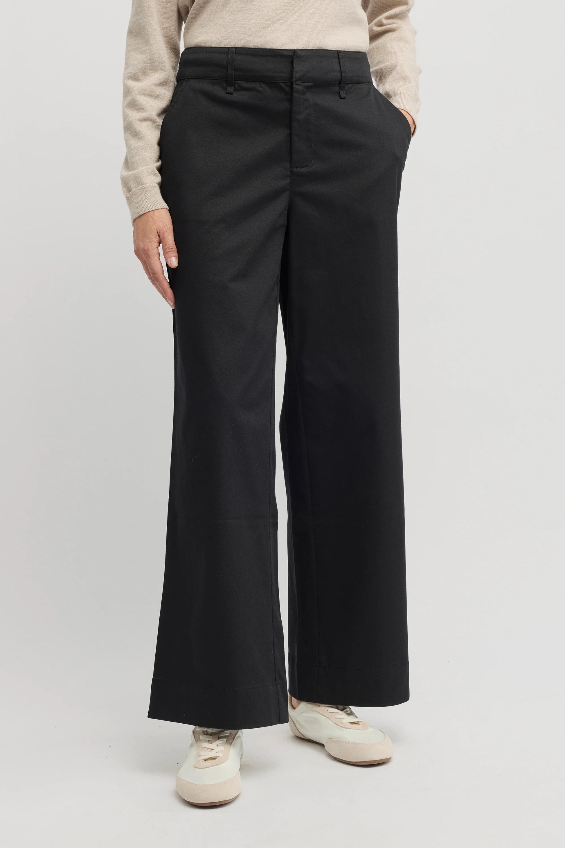 Nova Wide Leg Chino