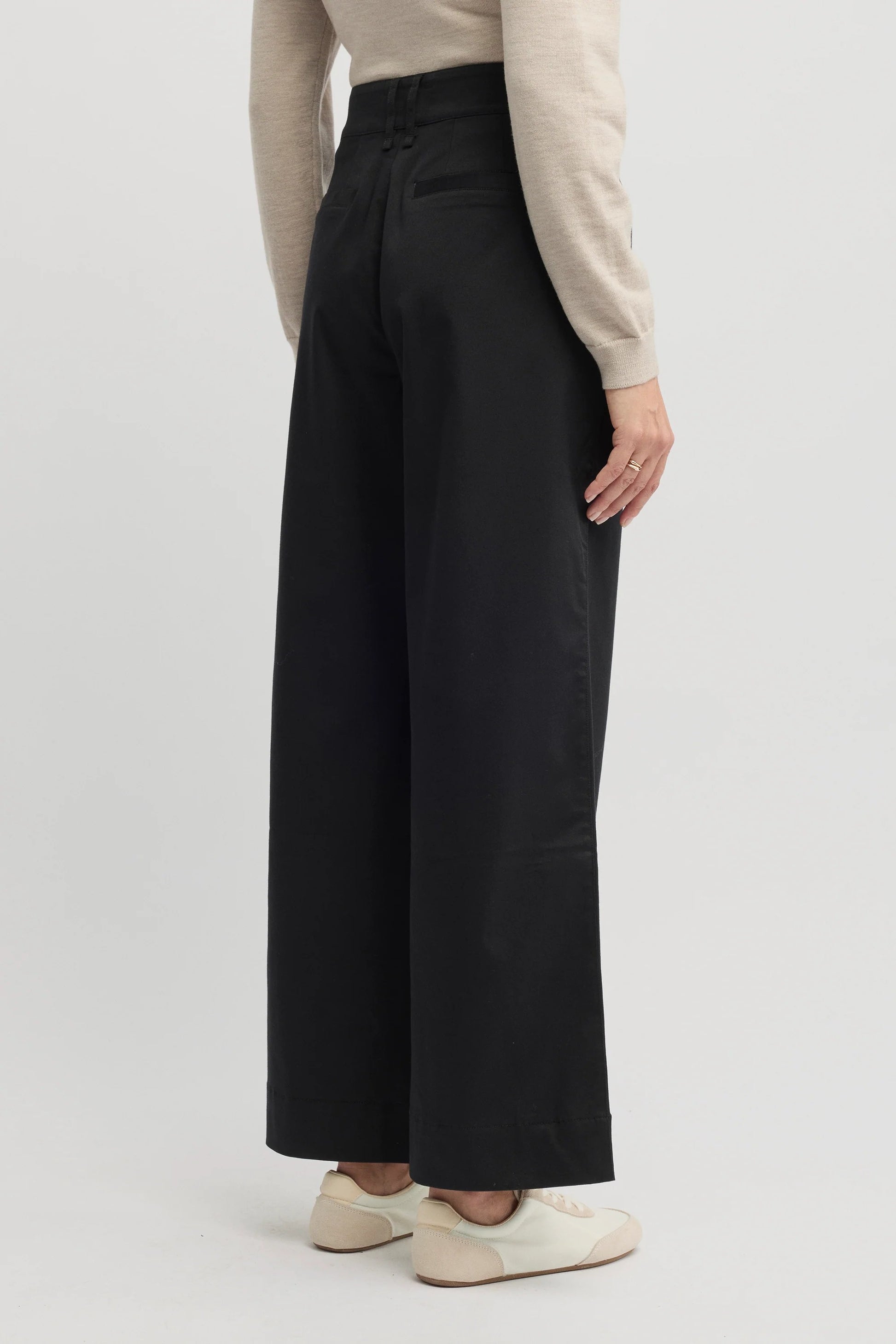 Nova Wide Leg Chino