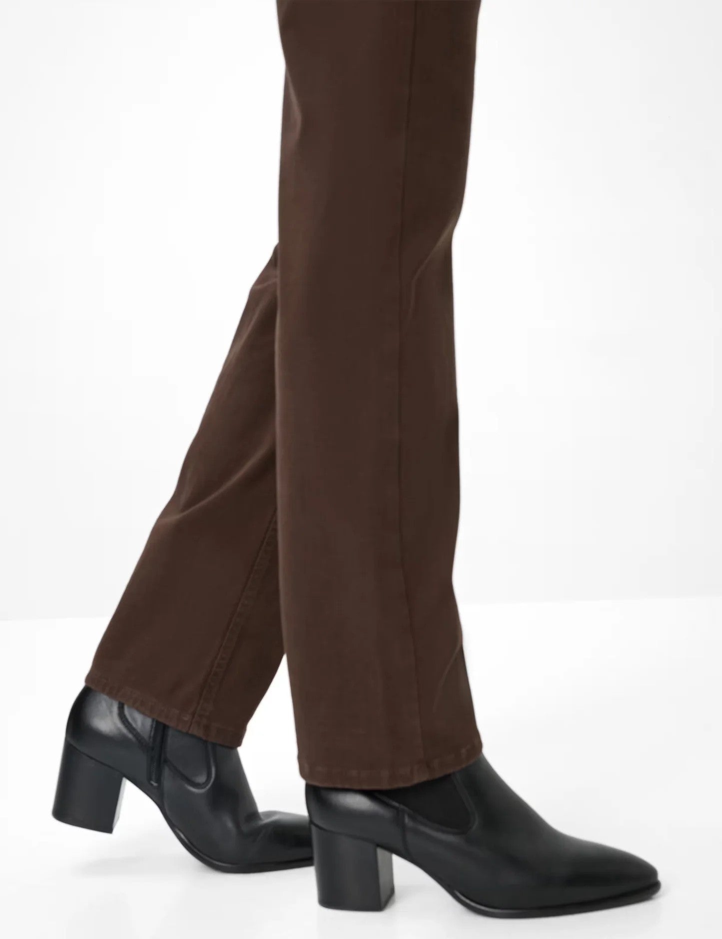 Mary Pant